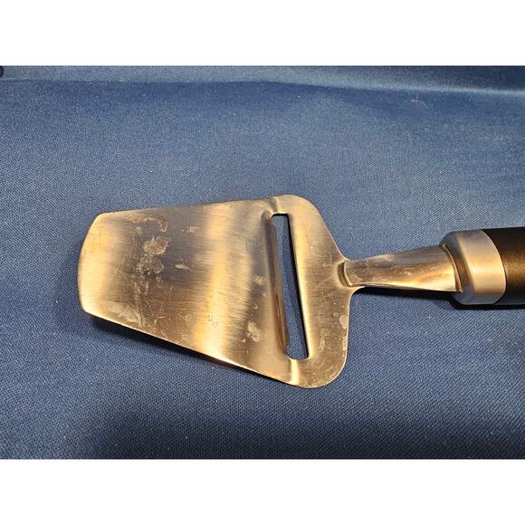 KitchenAid 9" (inches) Stainless Steel Cheese Slicer/Server - Black Handle - Picture 3 of 6